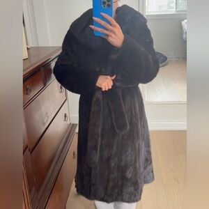 Fur coat (mink)